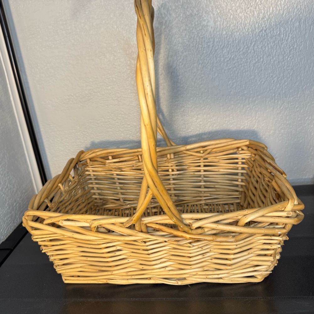 Vintage Natural Wicker Basket
